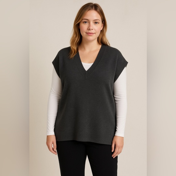 Worthington Gray Sleeveless Knit Oversized Slit V Neck Sweater Top Size XL - Picture 1 of 13